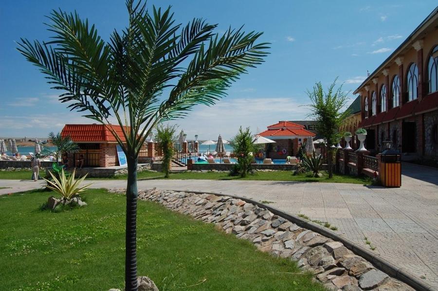 Morelux Boutique Hotel Qapschaghai Exterior foto